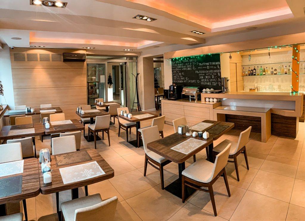Liv'Inn Aparthotel Красков Екстериор снимка