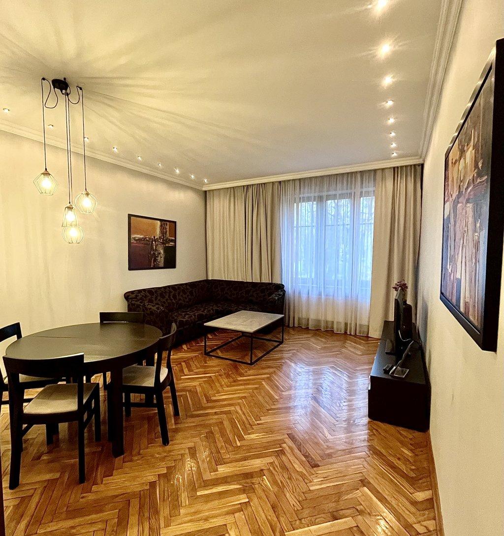 Liv'Inn Aparthotel Красков Екстериор снимка