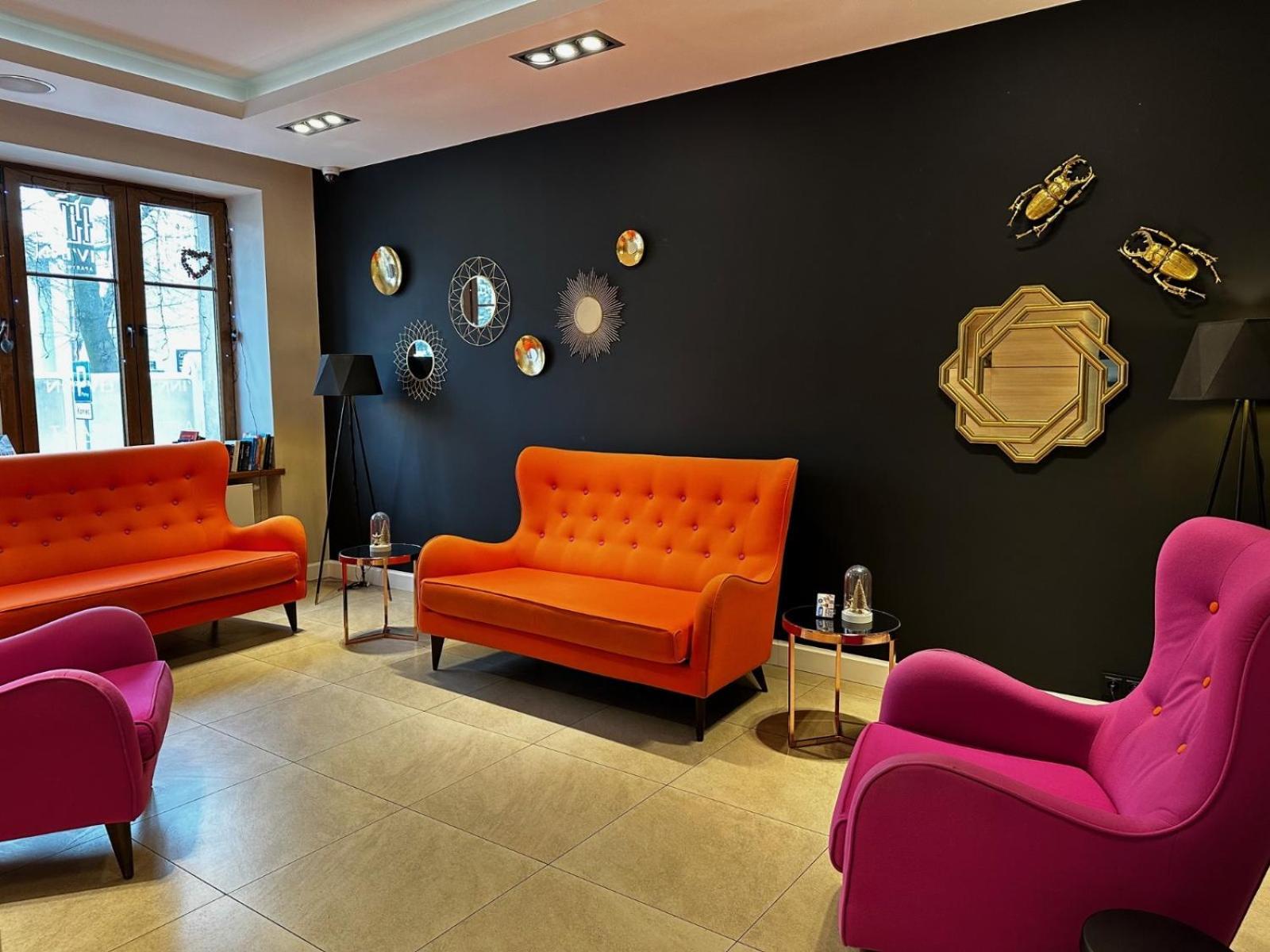 Liv'Inn Aparthotel Красков Екстериор снимка